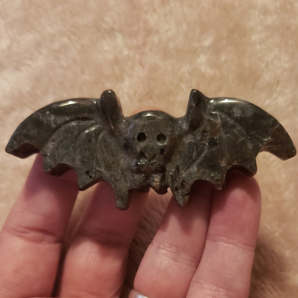 Yooperlite Bat Carving - Picture 8 of 8